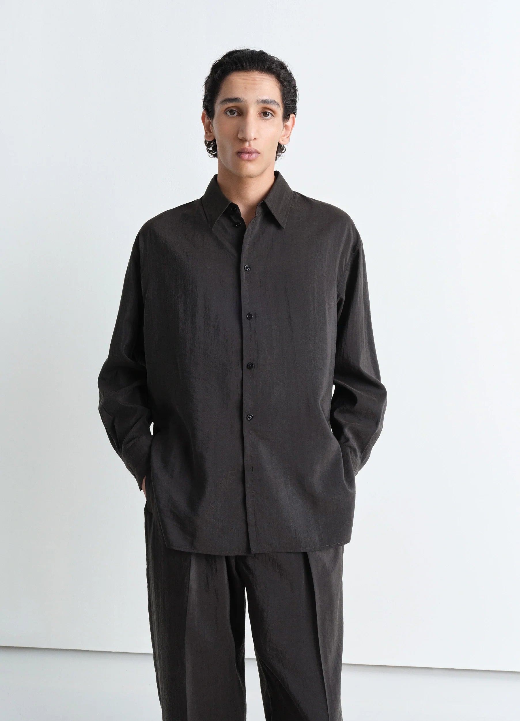 TWISTED SHIRT