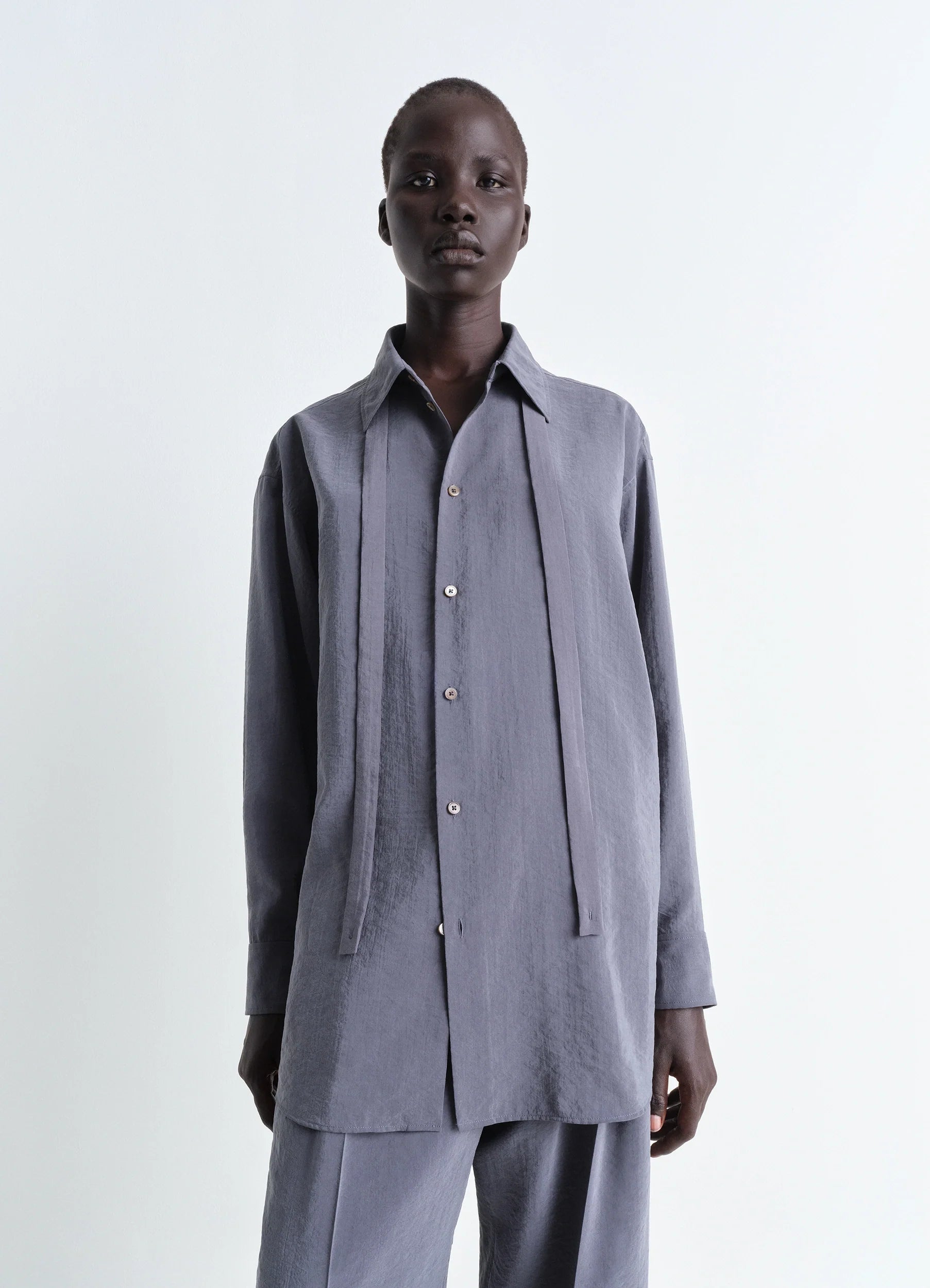 LONG SHIRT WITH TIE