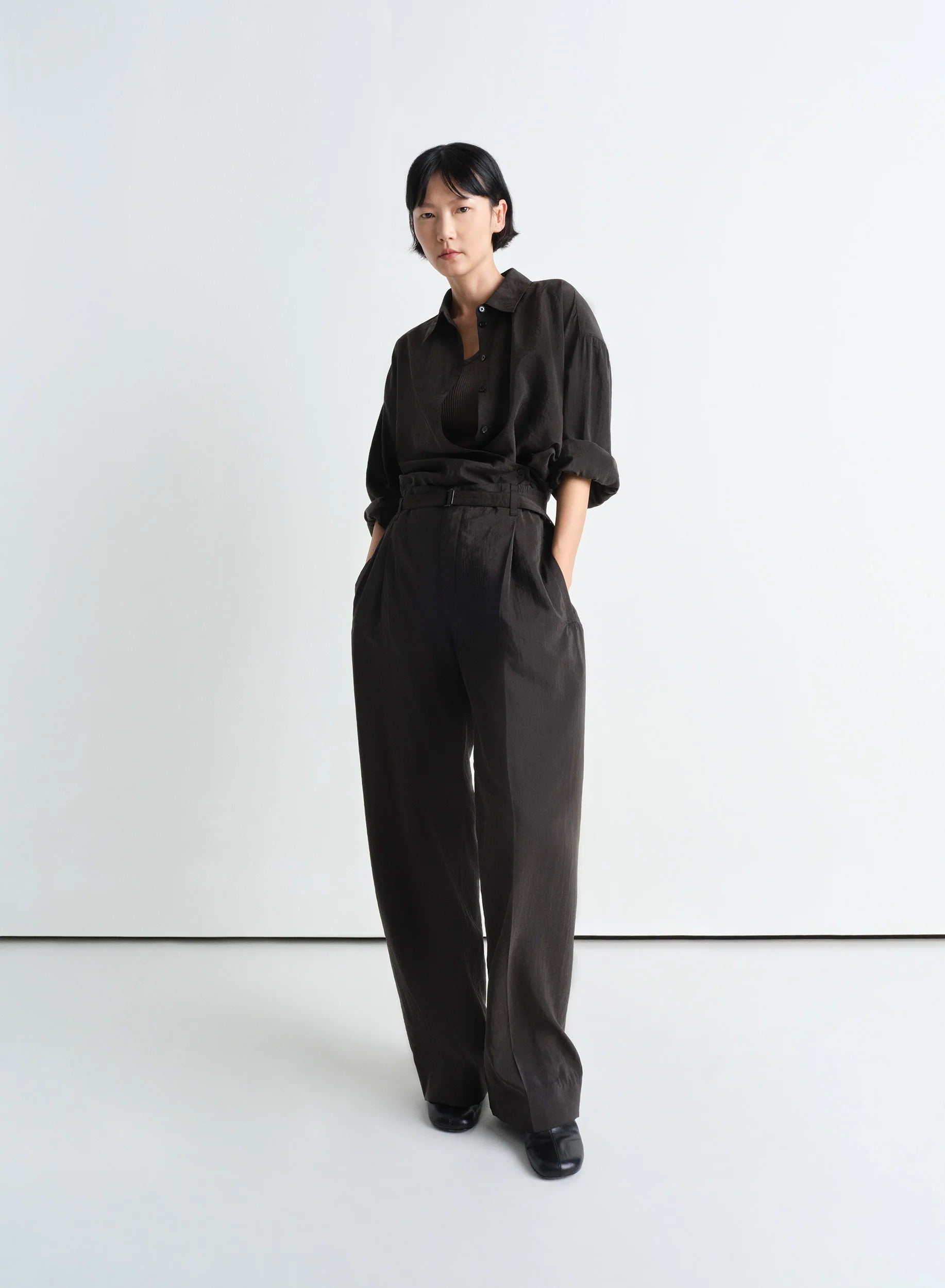 BELTED RELAXED PANTS