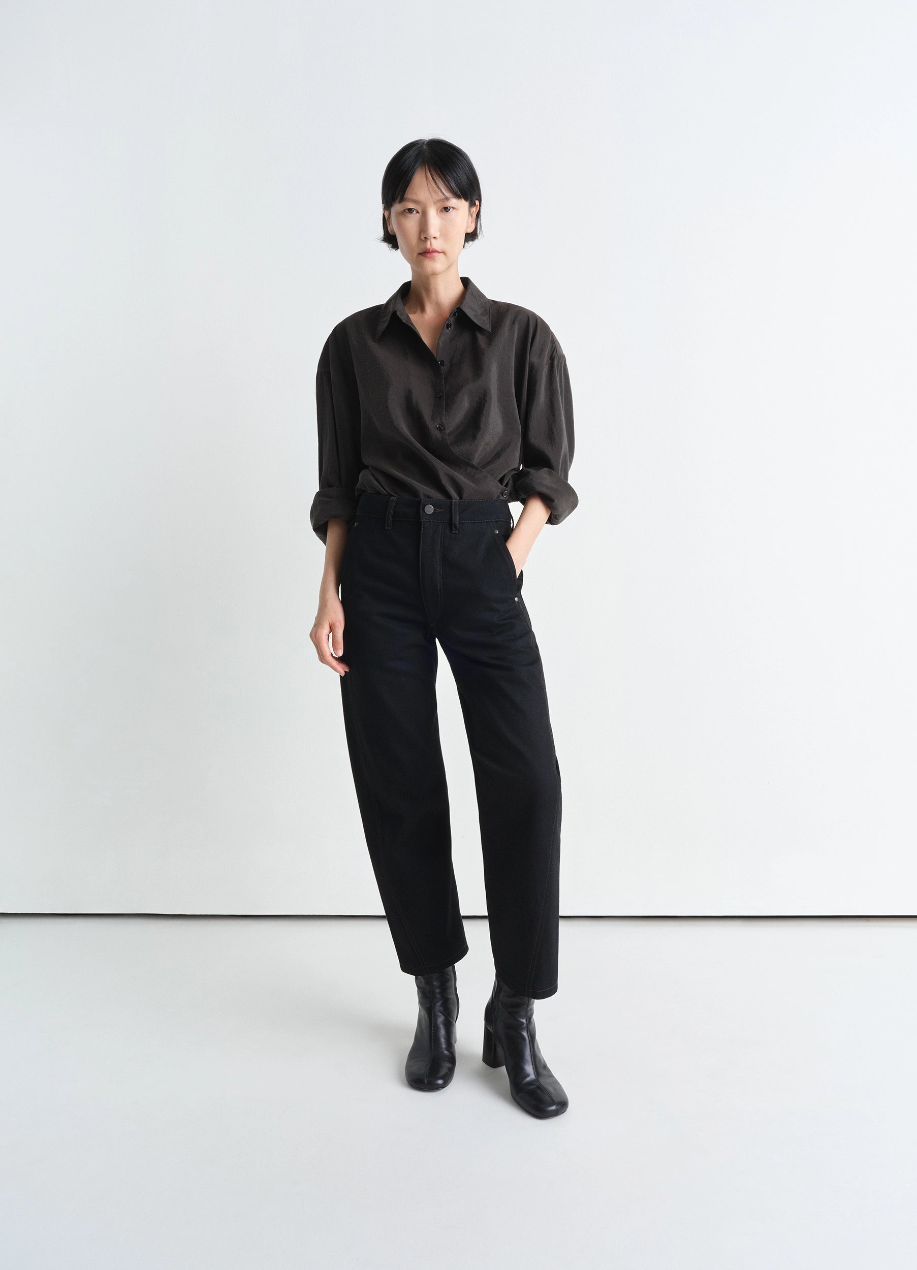 TWISTED PANTS
