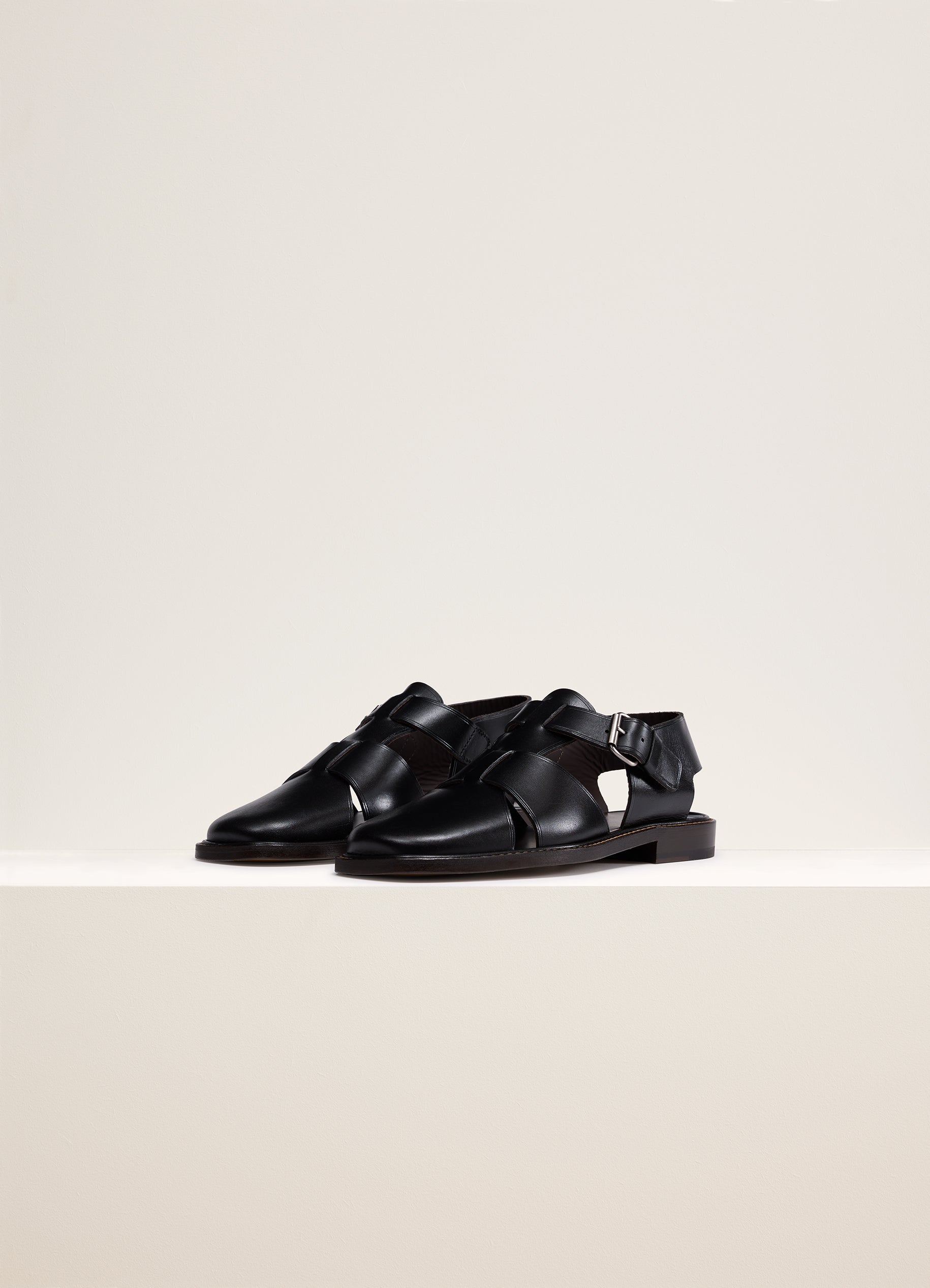 FISHERMAN SANDALS