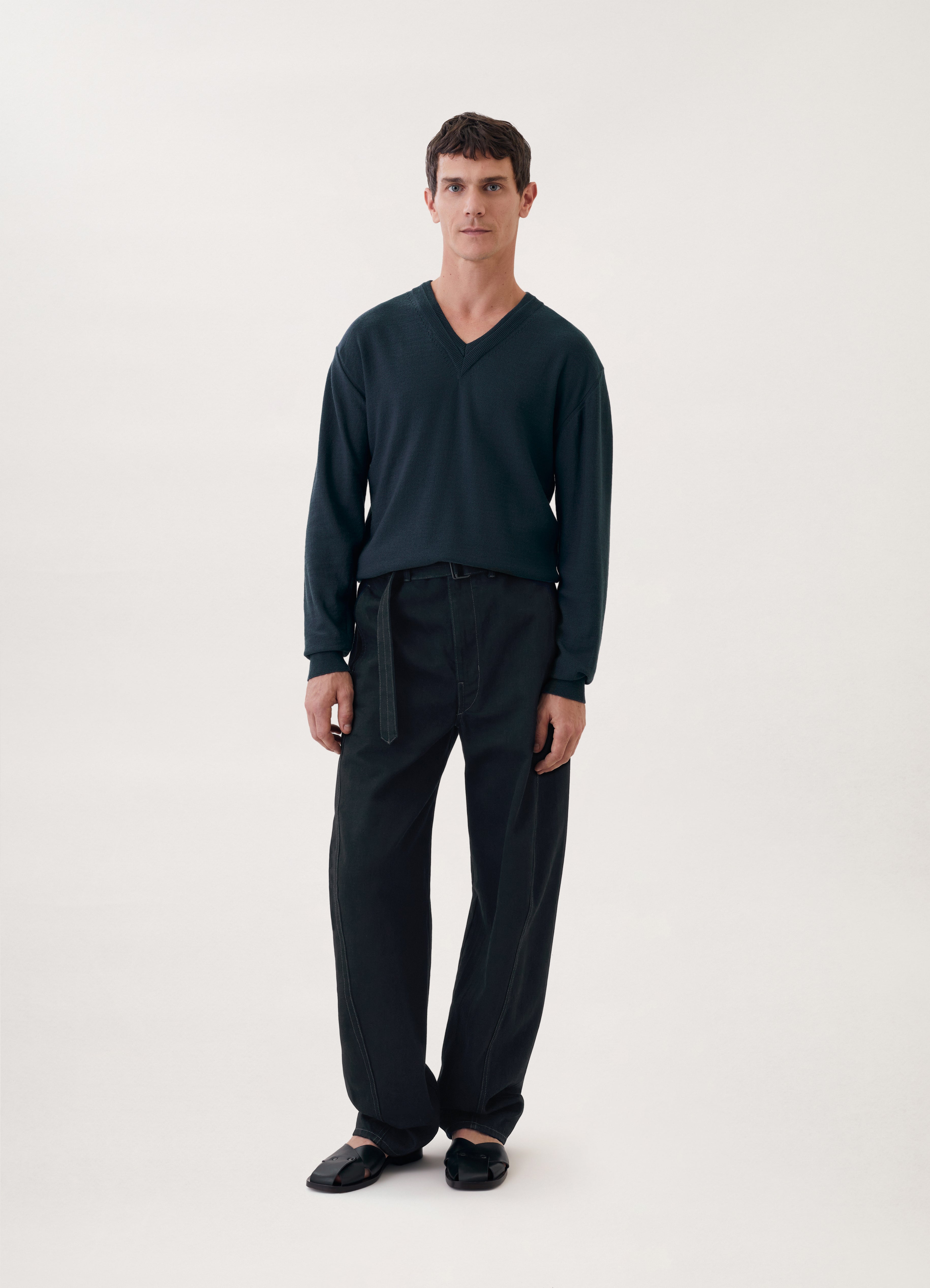 TROMPE L'OEIL V-NECK SWEATER