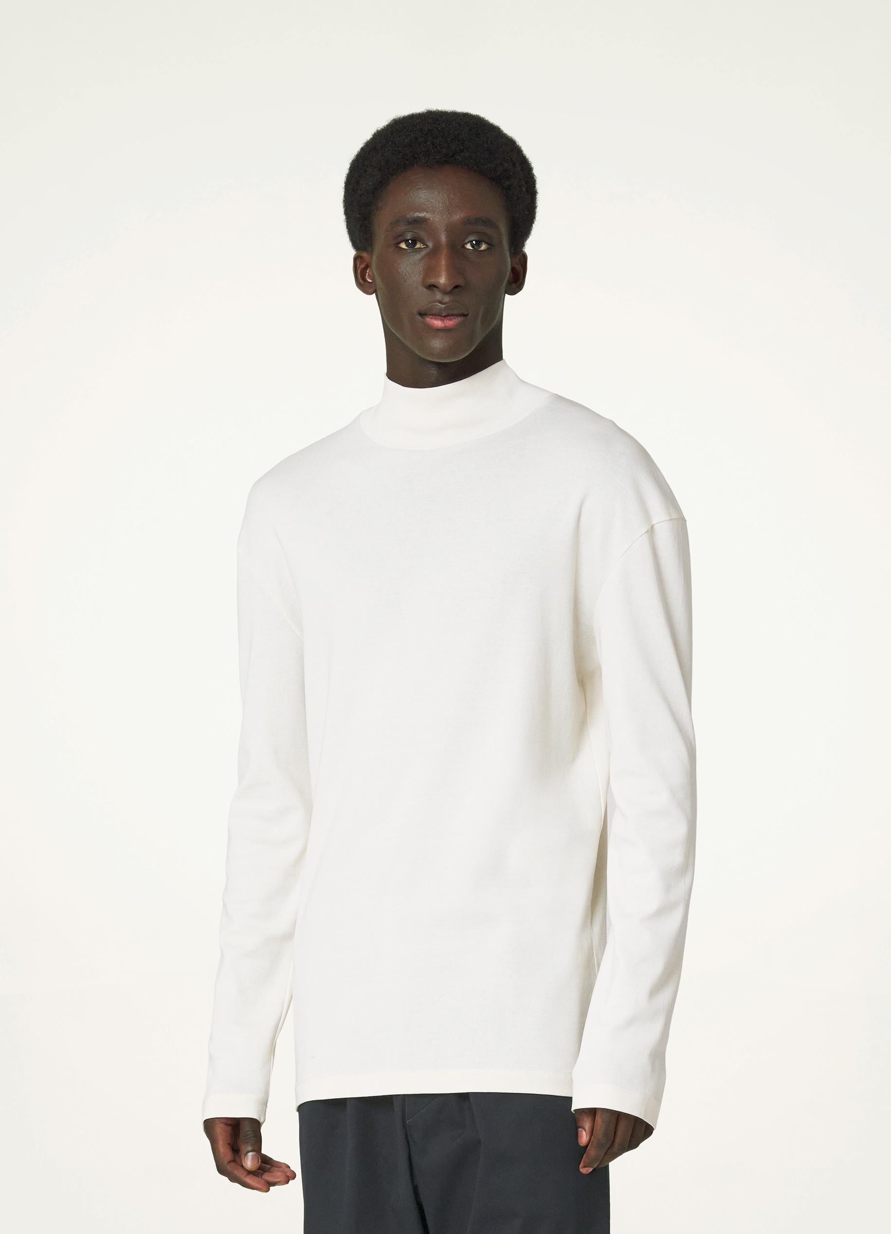 LONG SLEEVE RIB TURTLENECK