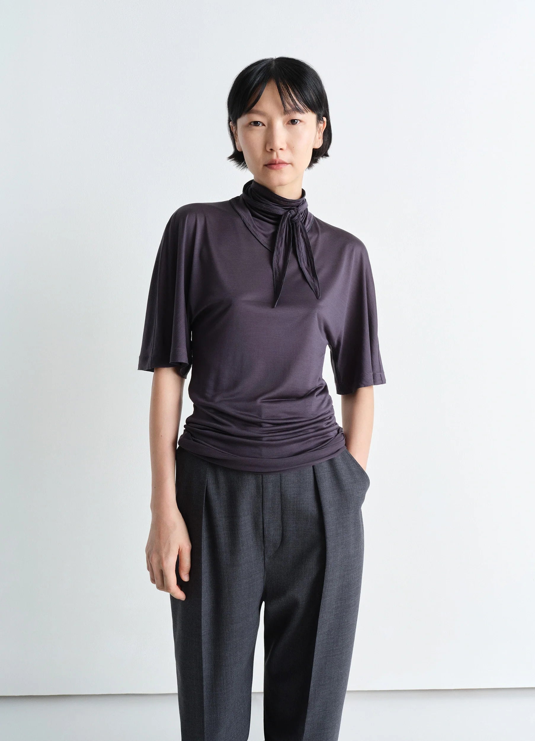 SHORT SLEEVE FOULARD TOP