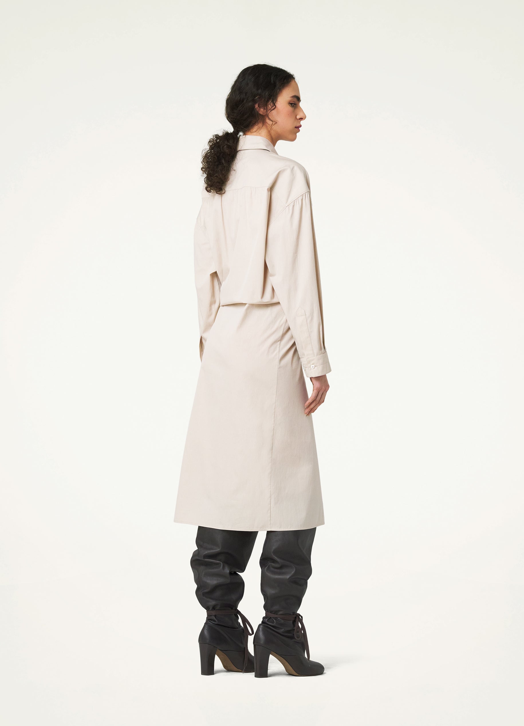 STRAIGHT COLLAR TWISTED DRESS