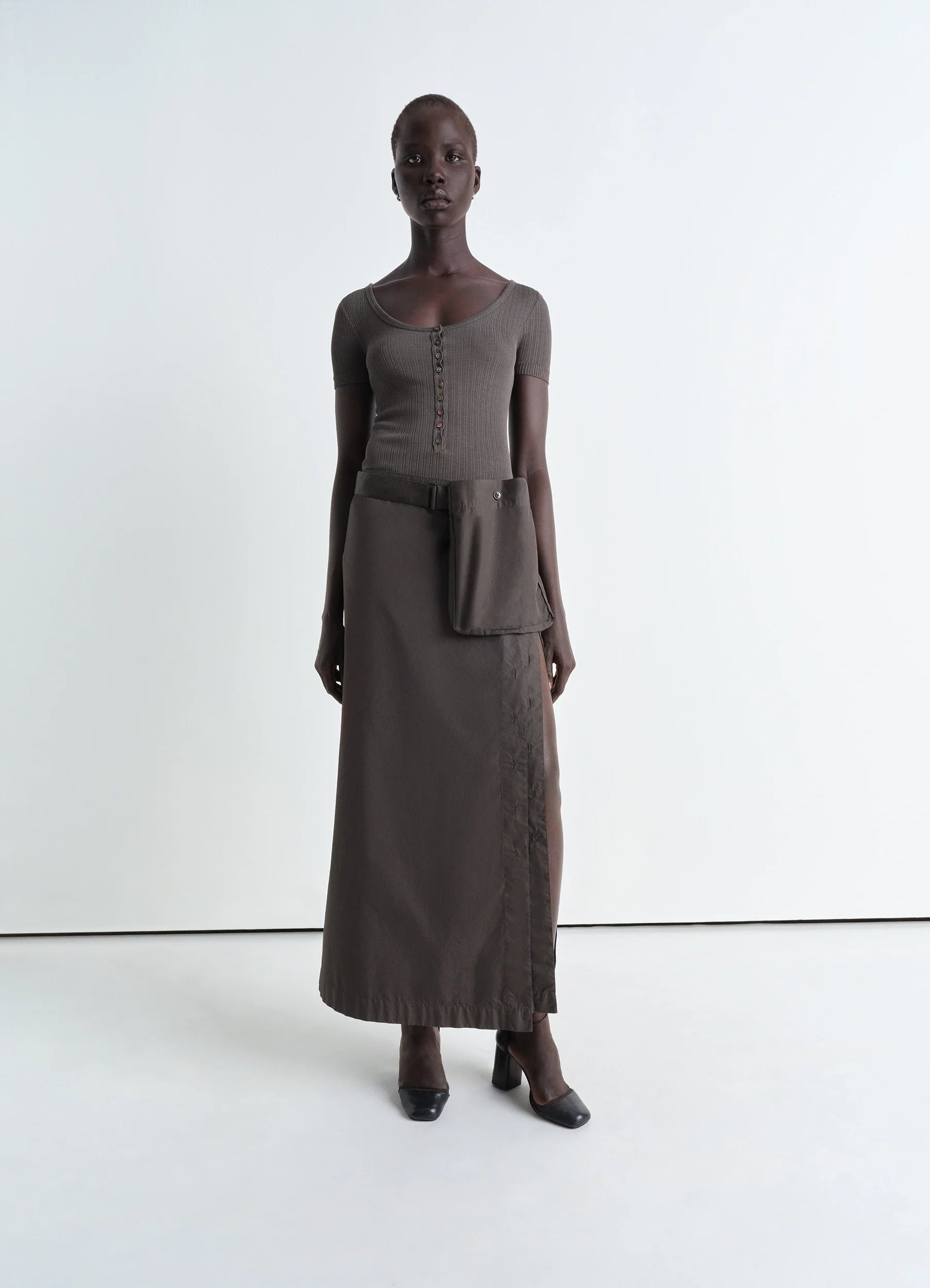 BUTTONED LONG SKIRT