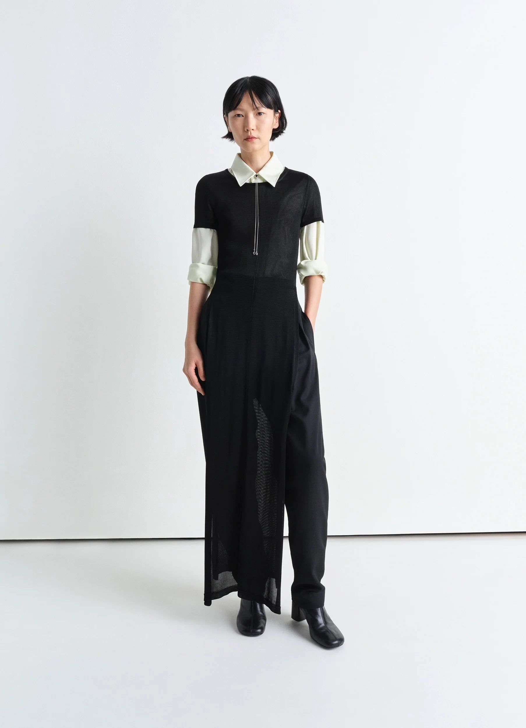 COLUMN DRESS WITH SLITS