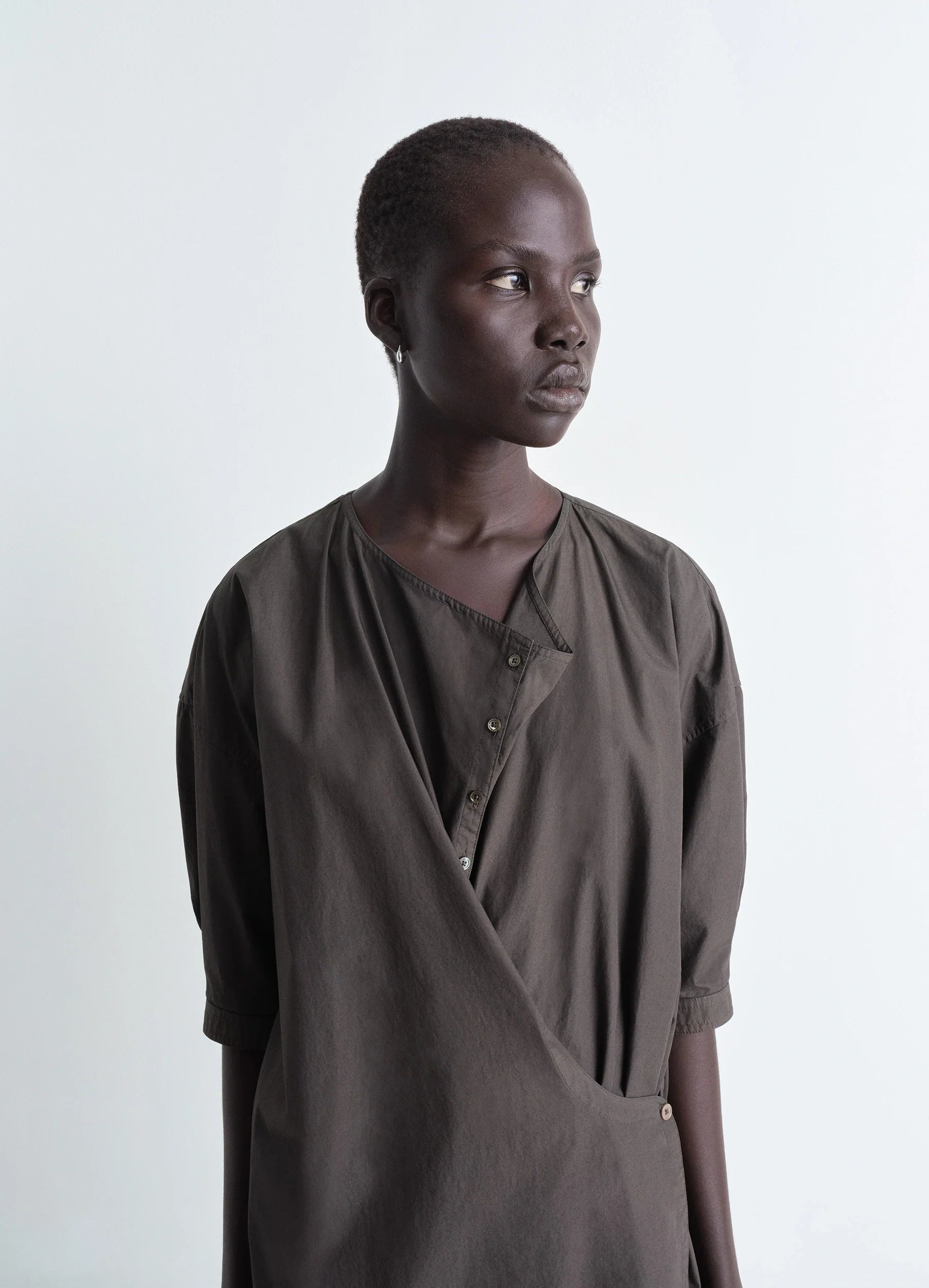 SHORT SLEEVE TWISTED DRESS