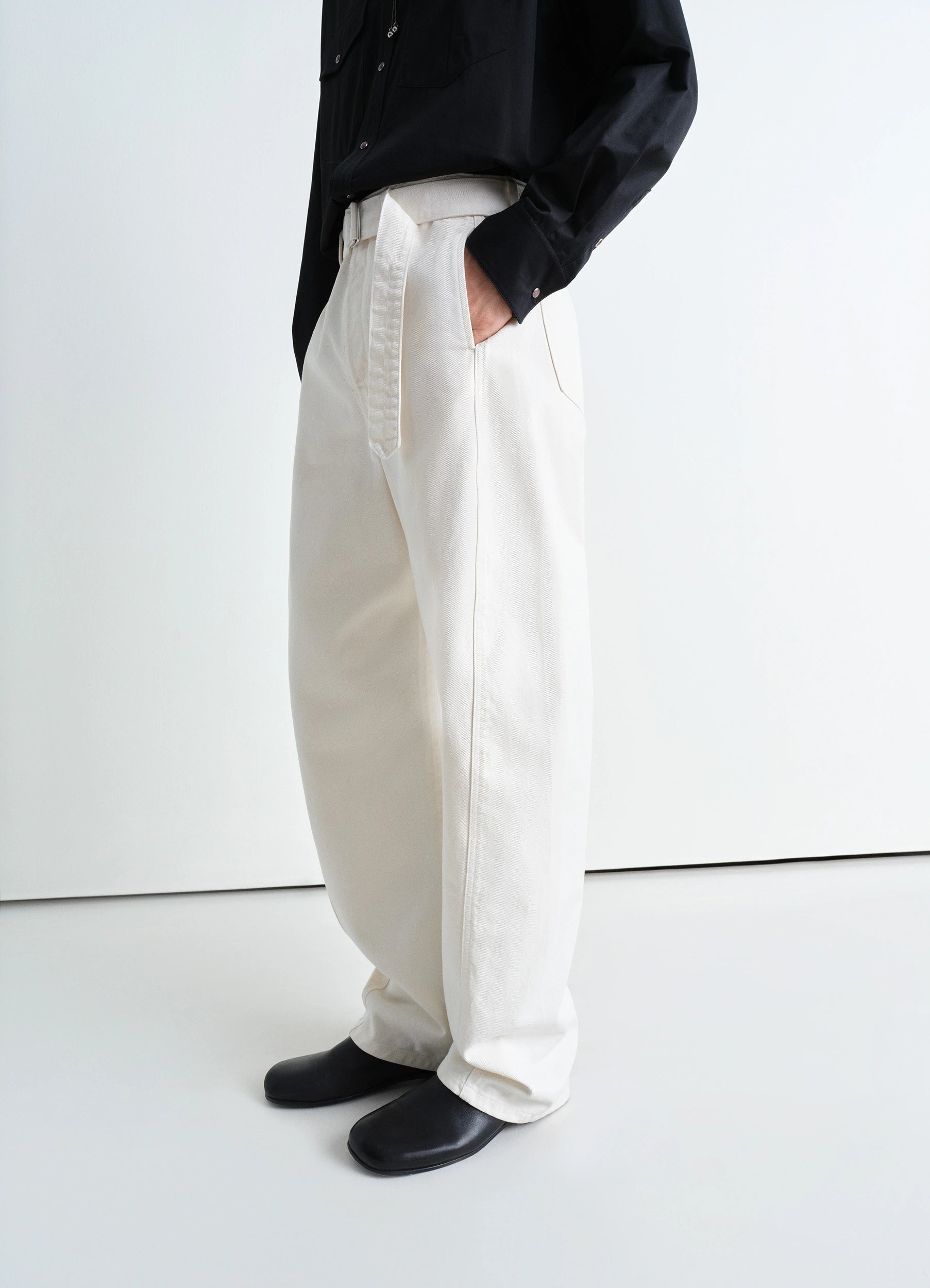TWISTED BELTED PANTS
