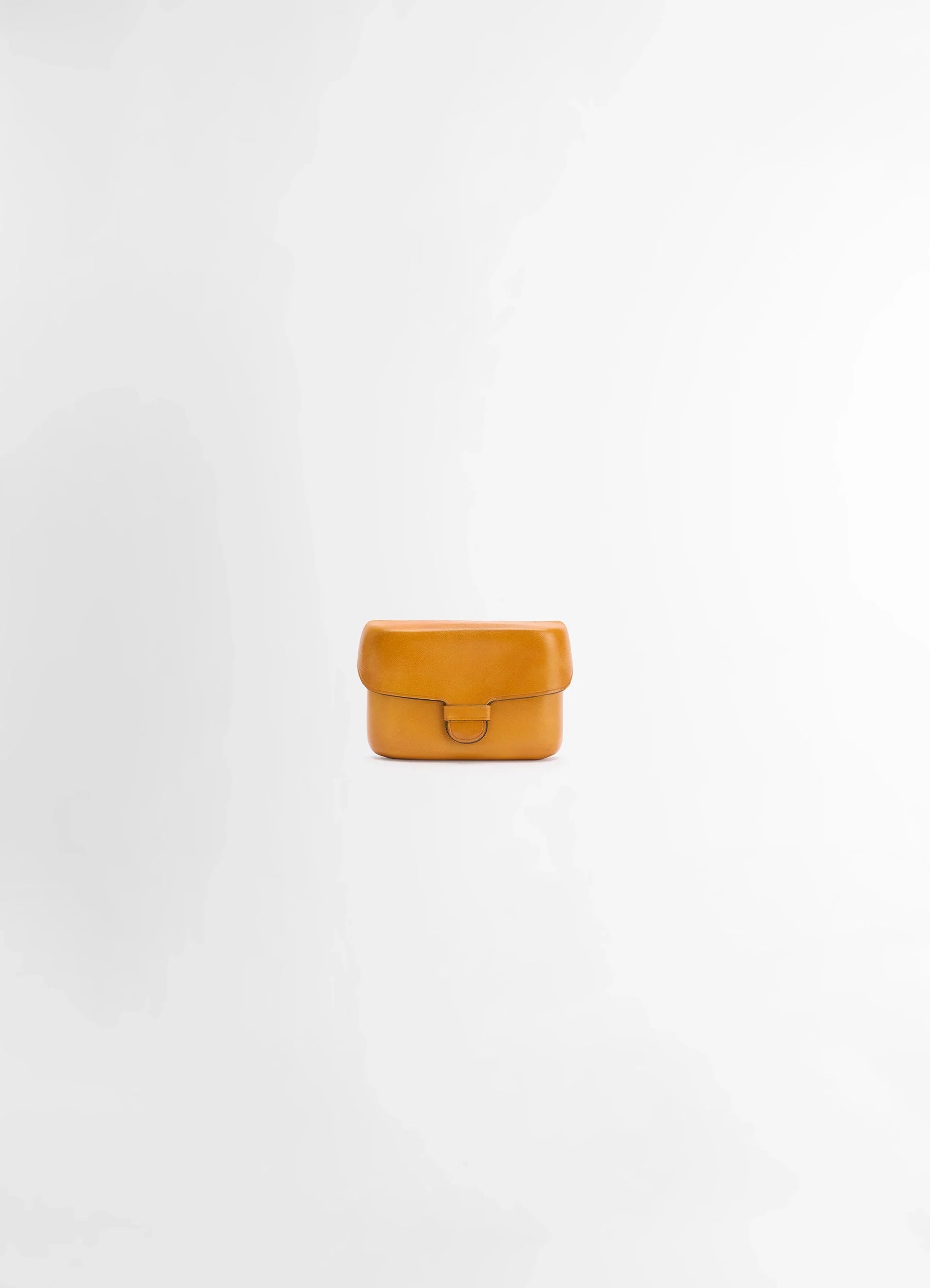 IL BUSSETTO FOR LEMAIRE CARD HOLDER